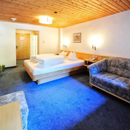 Hotel Margarete Maultasch 3*