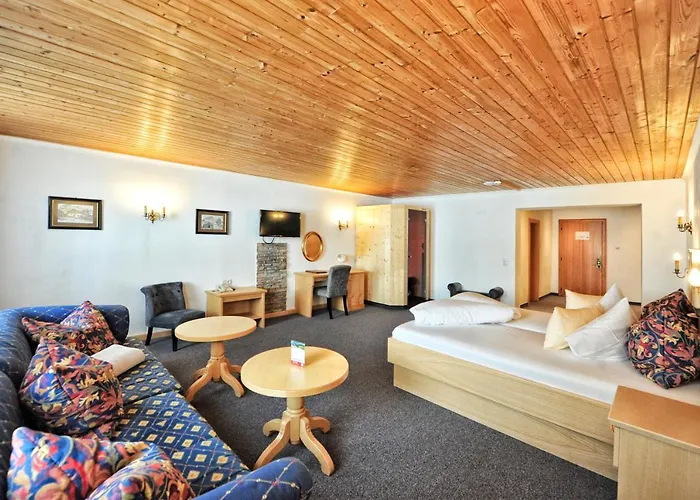 Margarete Maultasch By Vaya Nauders